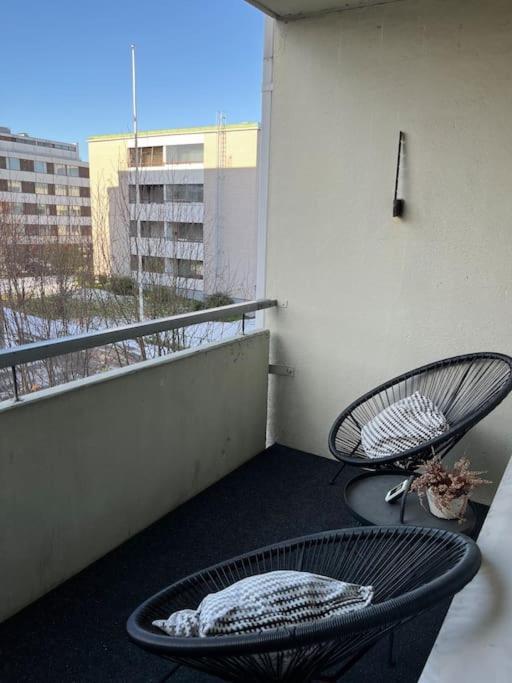 Moderni Asunto Keskustasta Ilmaisella Pysaekoeinnillae Lejlighed *